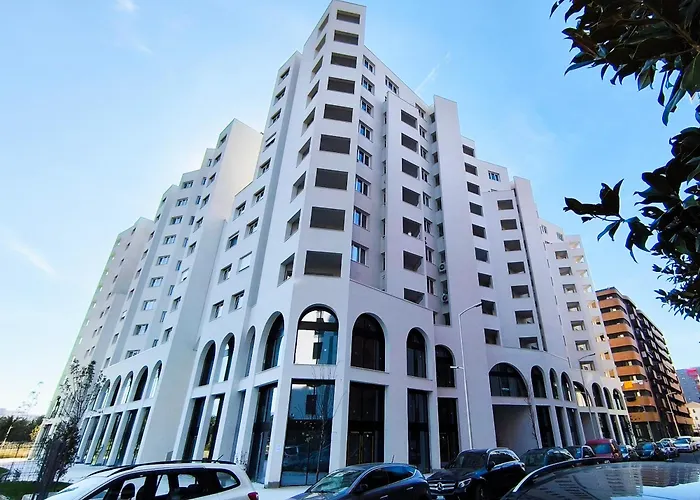 Deas Apartments In Tirana