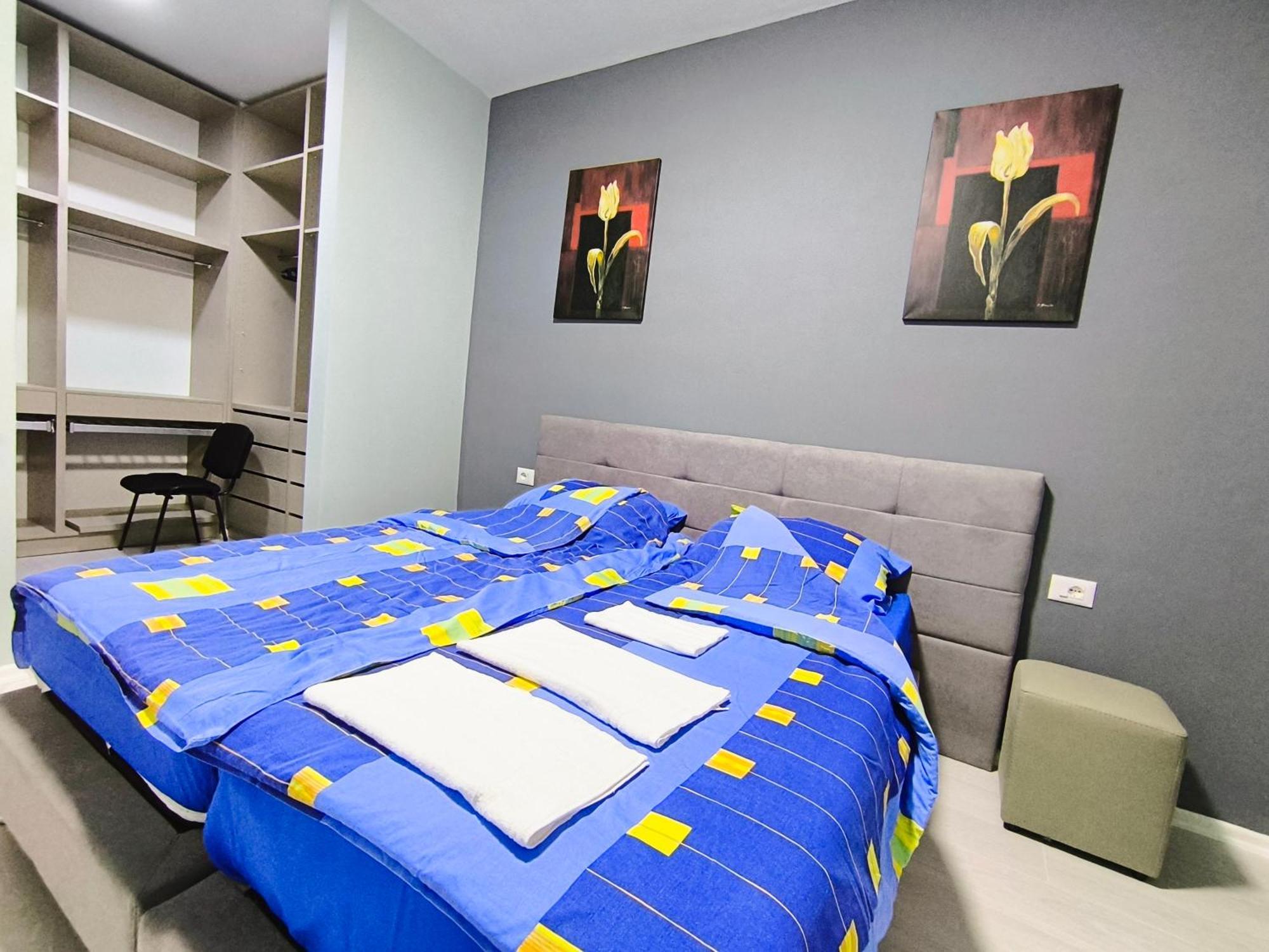 Deas In Apartamento Tirana